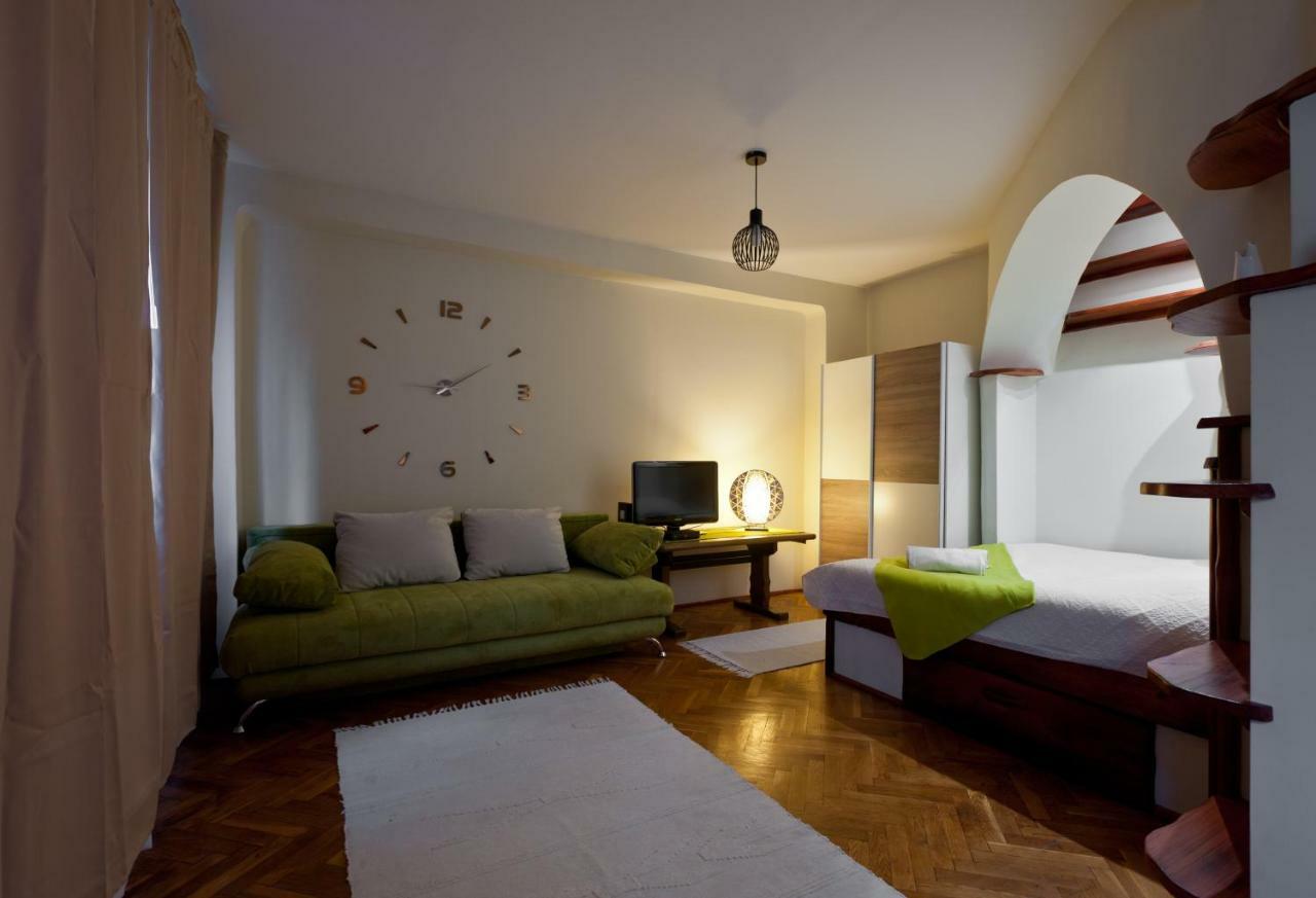 Green Apartment Budapest Luaran gambar