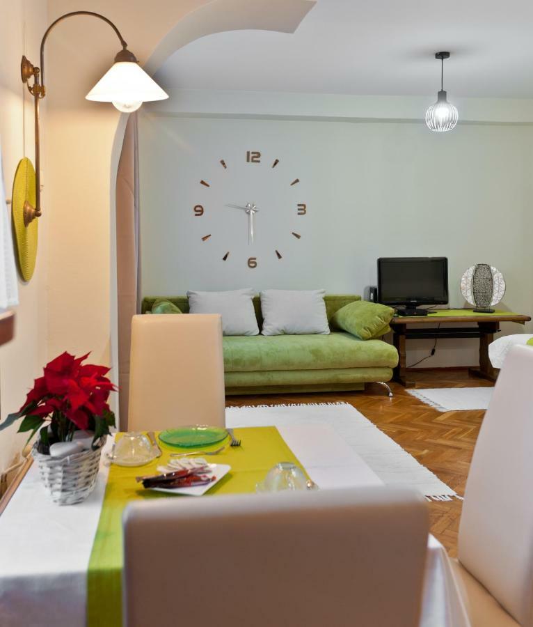 Green Apartment Budapest Luaran gambar